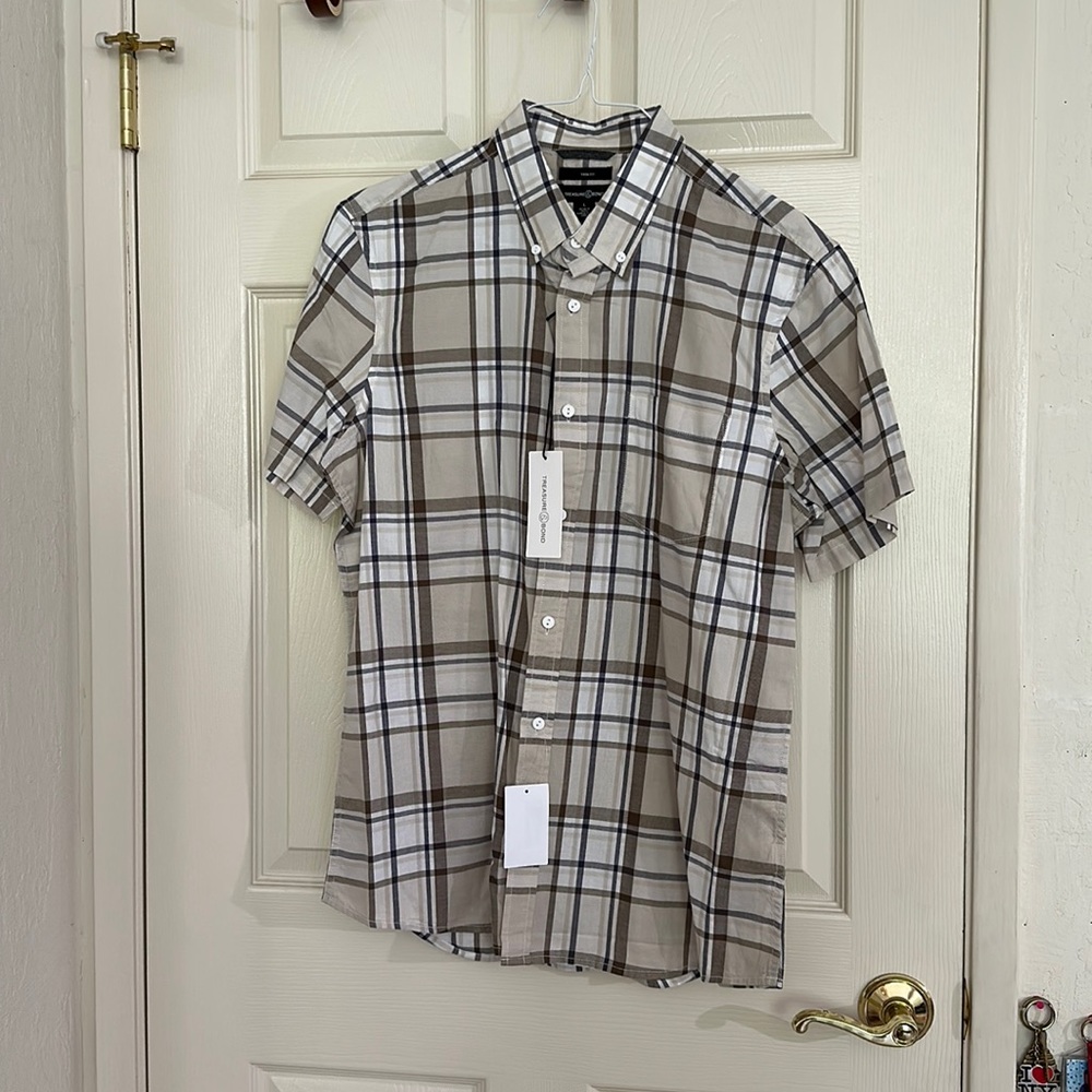 Treasure and Bond men’s large button down